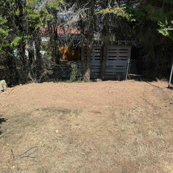Image avant Démolition et Construction d'une cabane de Jardin